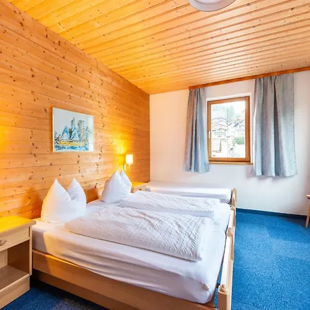 House In Near Zillertal Slopes, Cleaning Included Fuegen