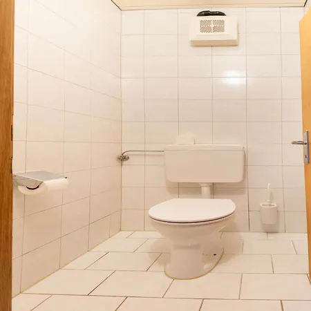 House In Near Zillertal Slopes, Cleaning Included Fuegen